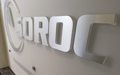 brushed-aluminum-laminate-clear-letters.jpg