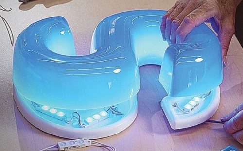formed-plastic-letter-lit-e1572737761418.jpg